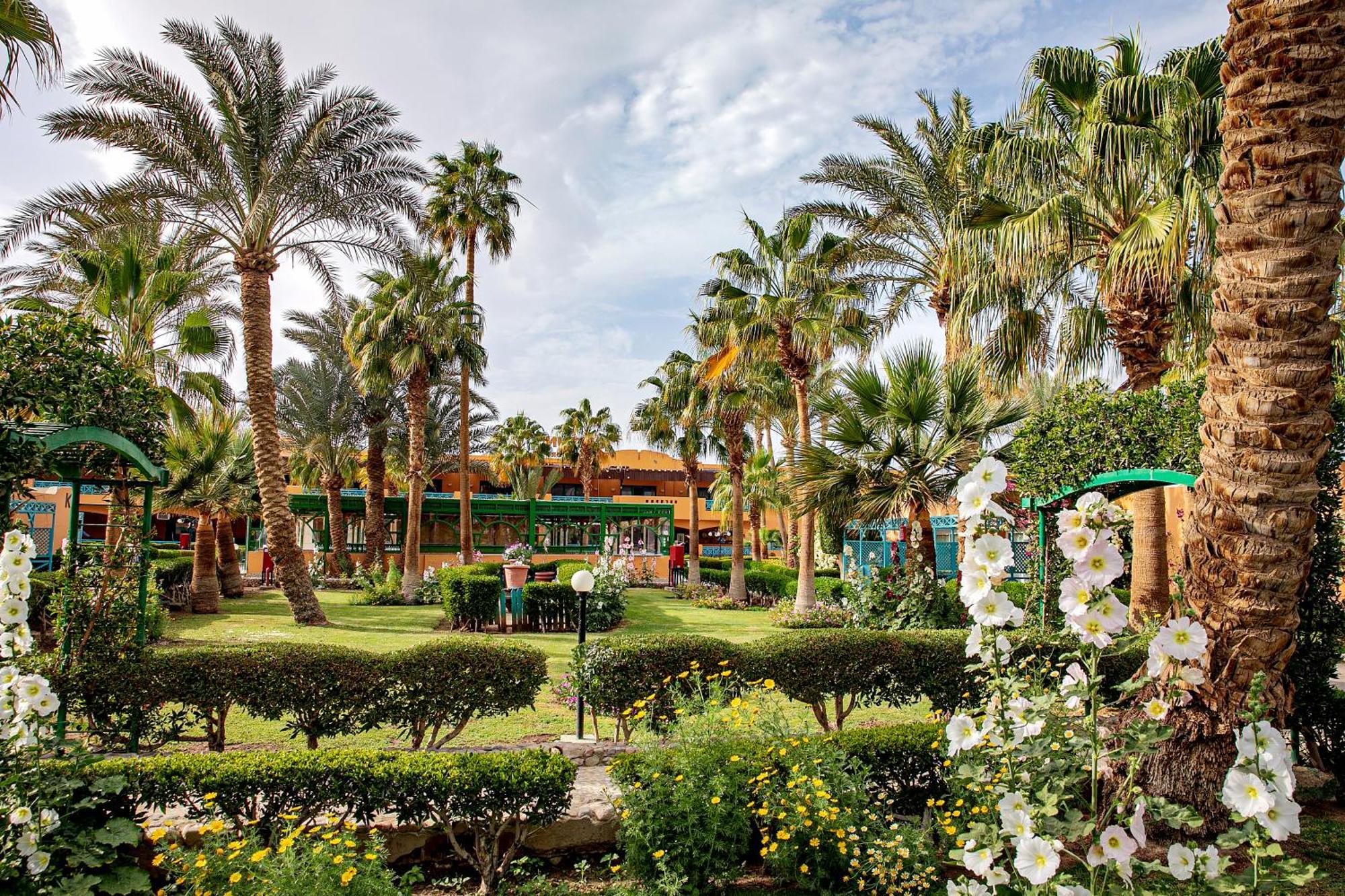 Giftun Azur Resort Hurghada Exterior photo